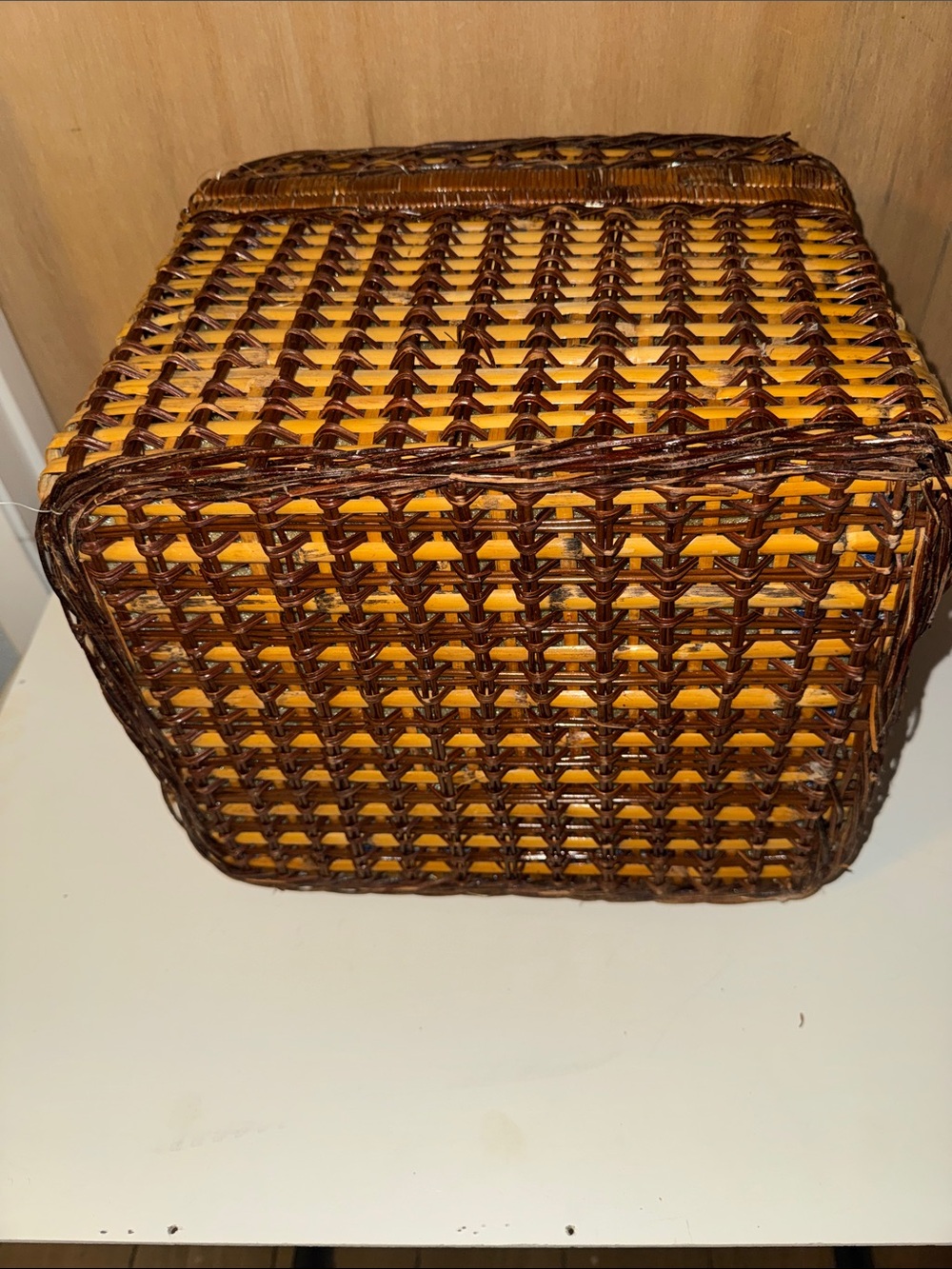Vintage Wicker Rattan Picnic Storage Sewing Yarn Lined Basket Large No Handle - Picture 6 of 6